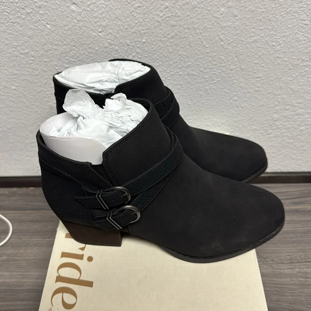 LifeStride Blaire Short Bootie